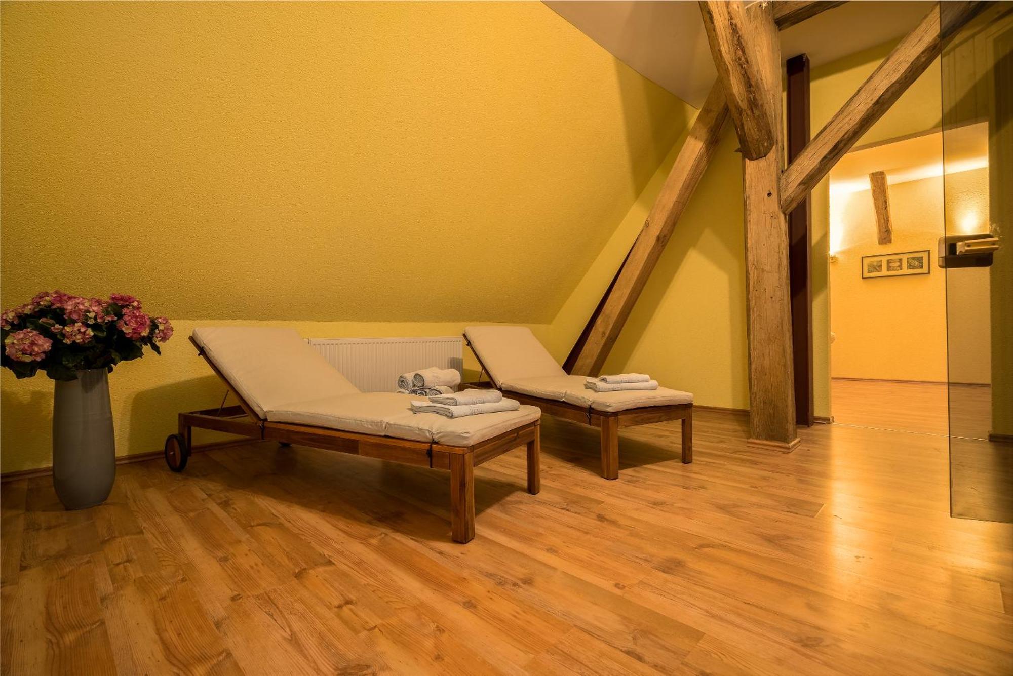 Residenz Am Ostufer Hotel Boek ภายนอก รูปภาพ